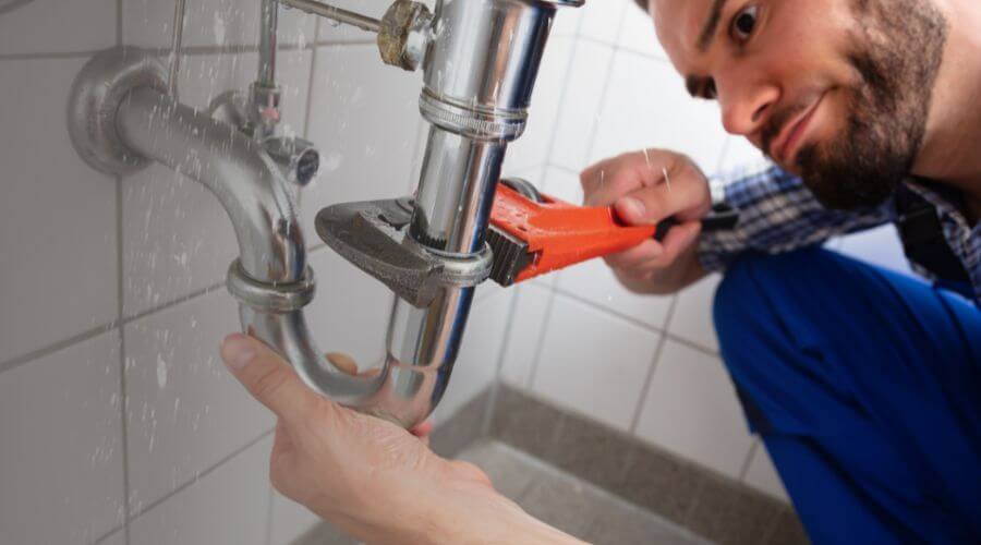 Local tankless water heater installation in Holland, MO